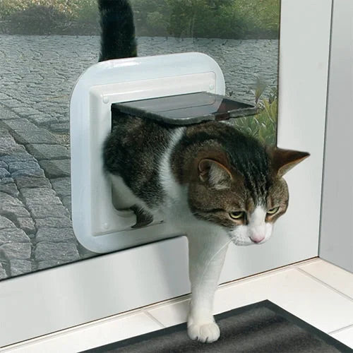 Trixie 4-Way Cat Flap especially for Glass